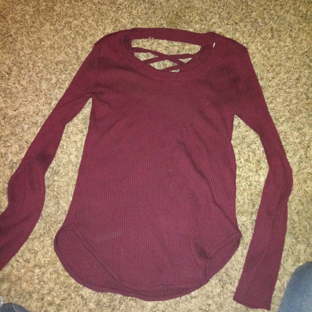 Maroom shirt